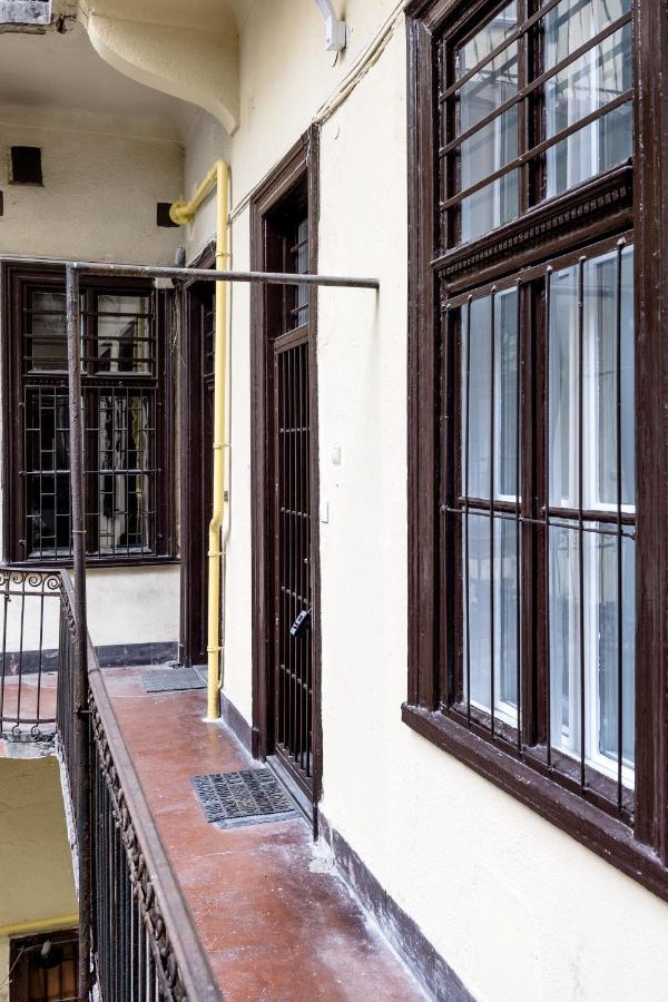 Mystic Dreamy Apartment Budapest Esterno foto